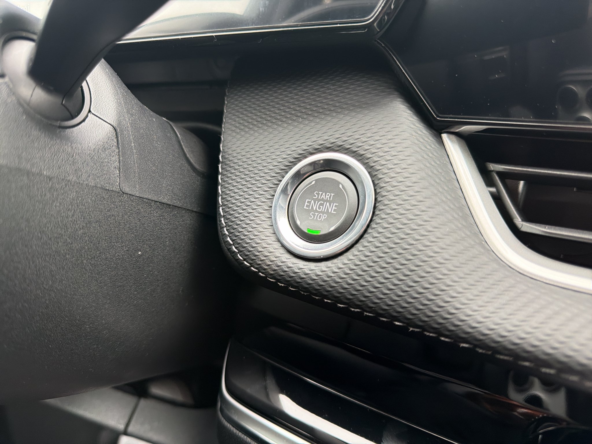 New 2027 Mosaic Black Metallic Chevrolet LT image 15