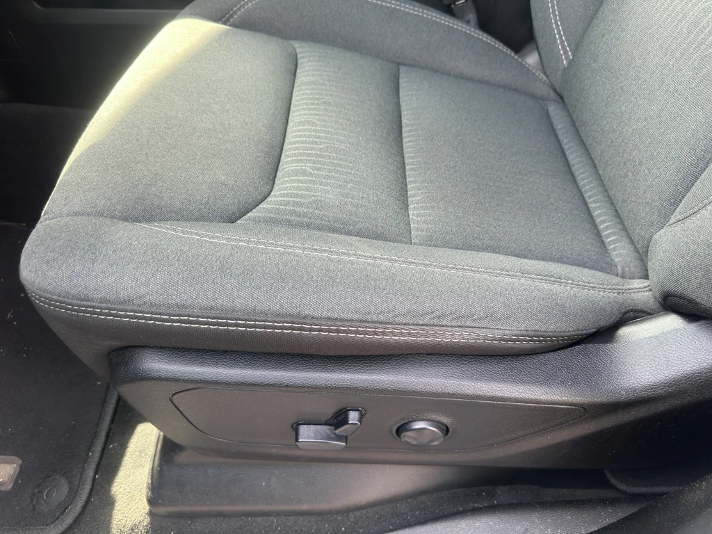 Used 2023 Bright White Clearcoat Ram Big Horn image 8