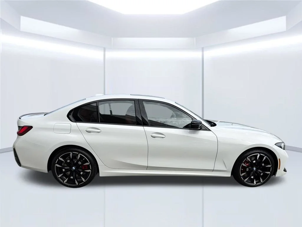 New 2026 Alpine White BMW 330i image 7