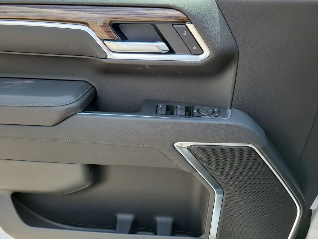 2026 Chevrolet Silverado 1500 RST - Photo 18