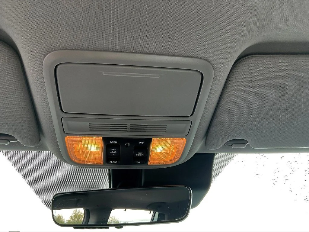 Used 2022  Honda Special Edition image 17
