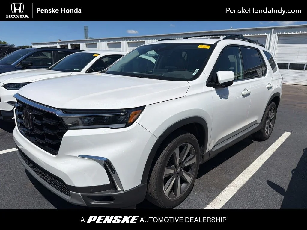 2023 Honda Pilot Elite AWD's photo