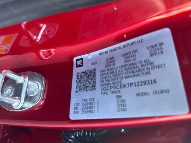2023 Chevrolet Colorado LT - Photo 27