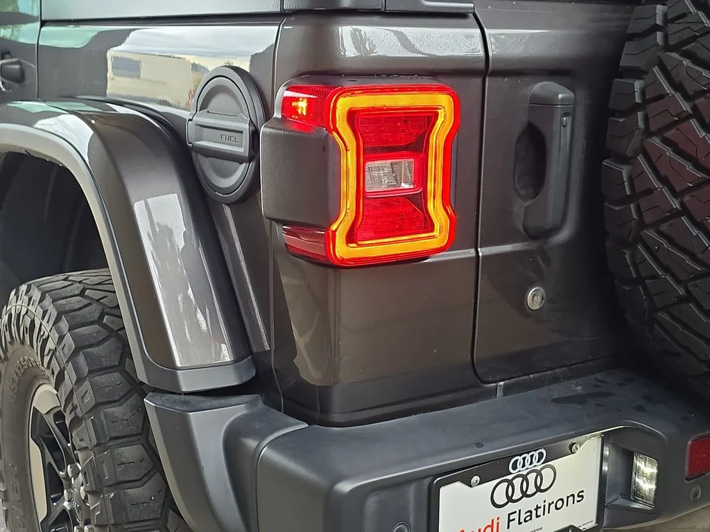 Used 2019 Gray Jeep Unlimited Rubicon image 34