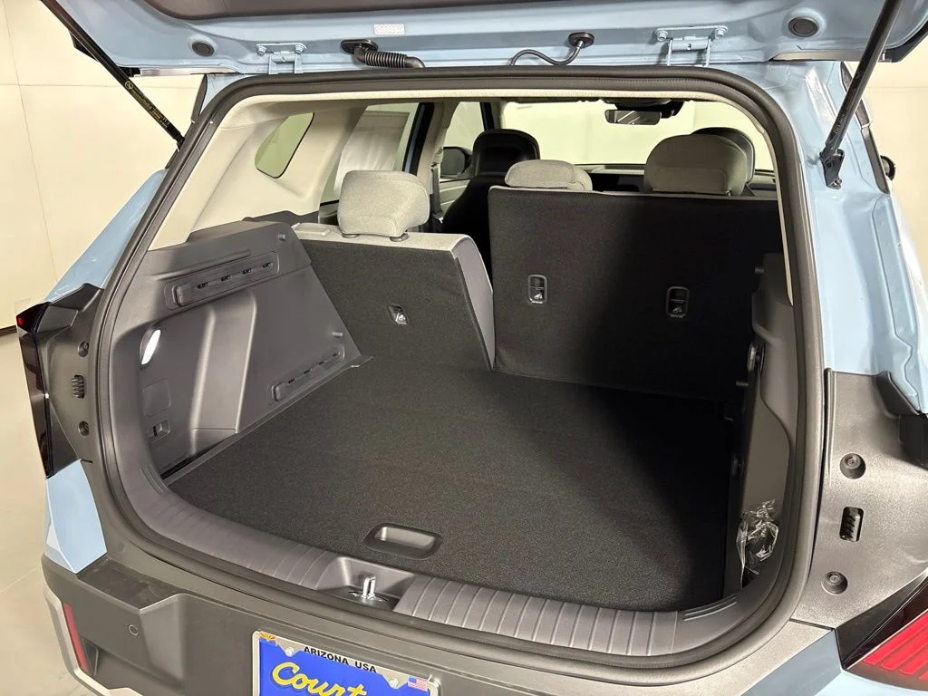 New 2027 Frost Blue / Black Roof Kia S image 20