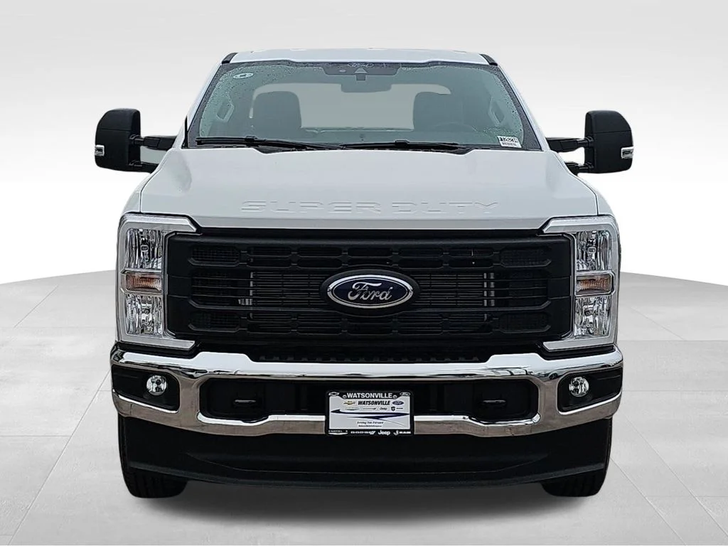 New 2026 Oxford White Ford F-250® XL image 8