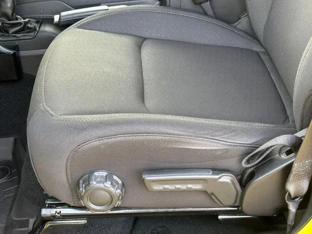Used 2022 High Velocity Clearcoat Jeep  image 15