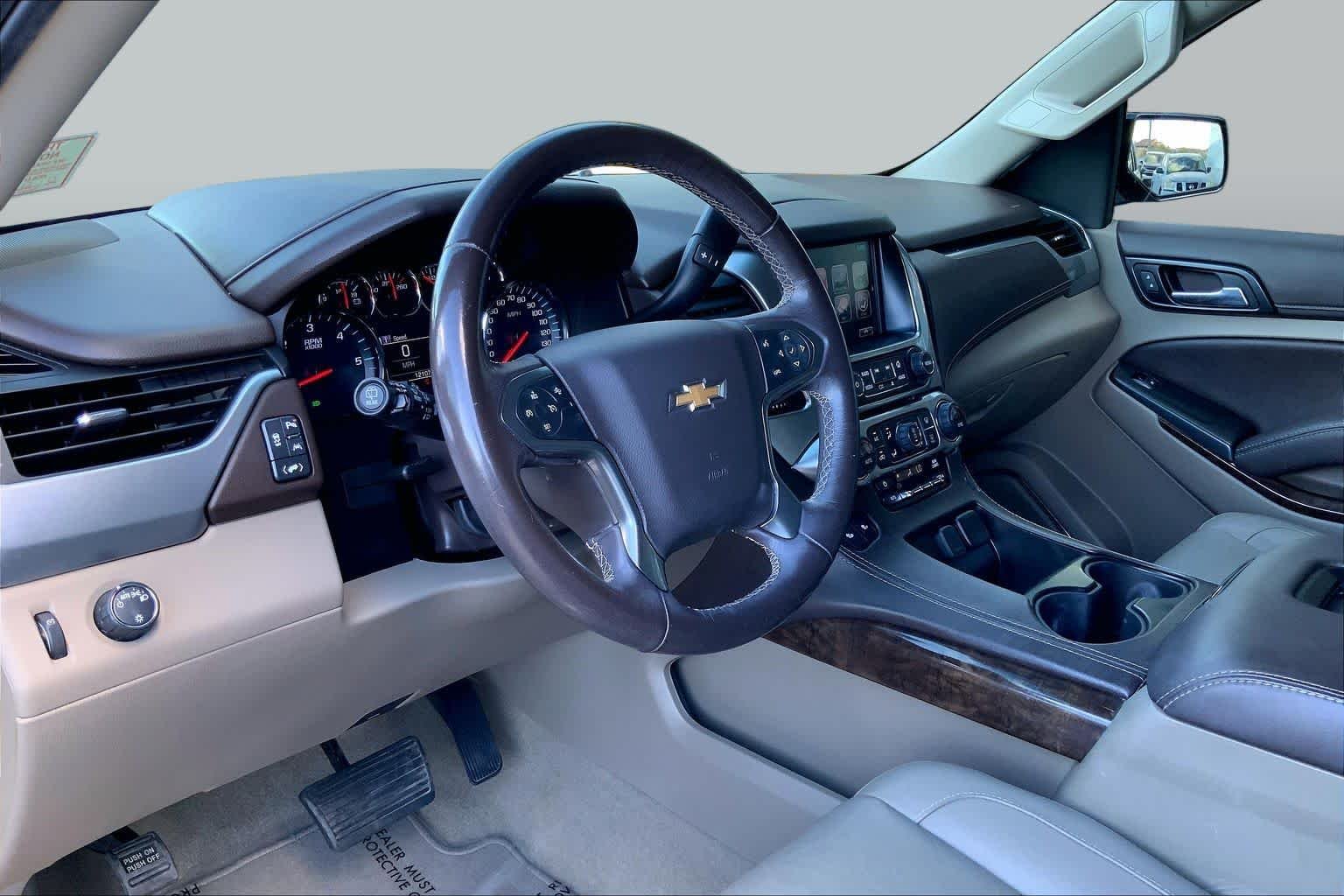 Used 2018 Siren Red Tintcoat Chevrolet LT image 18