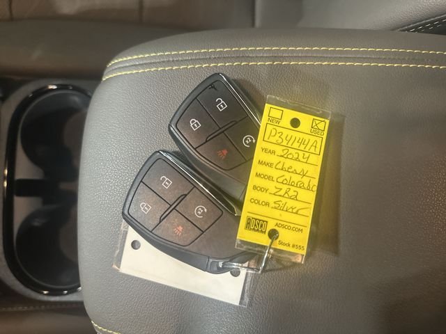 Certified Used 2024 Gray Chevrolet ZR2 image 33