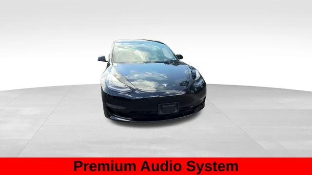 Used 2022 Black Tesla Long Range image 9