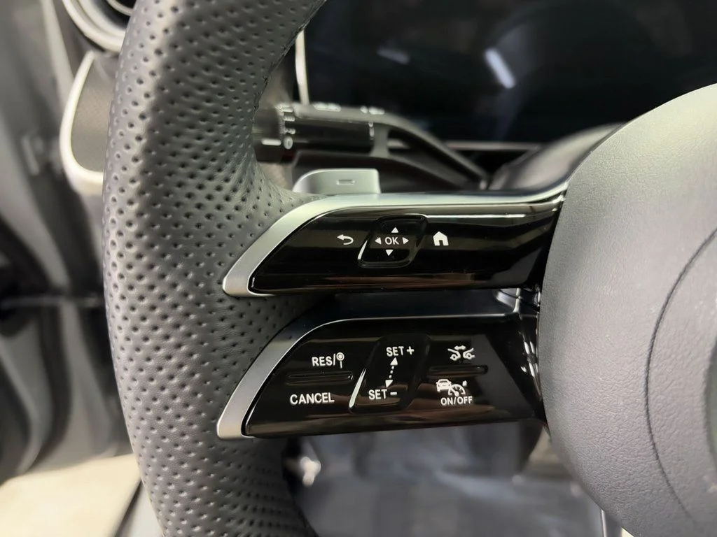 Certified Used 2026  Mercedes-Benz GLC 300 Coupe image 11