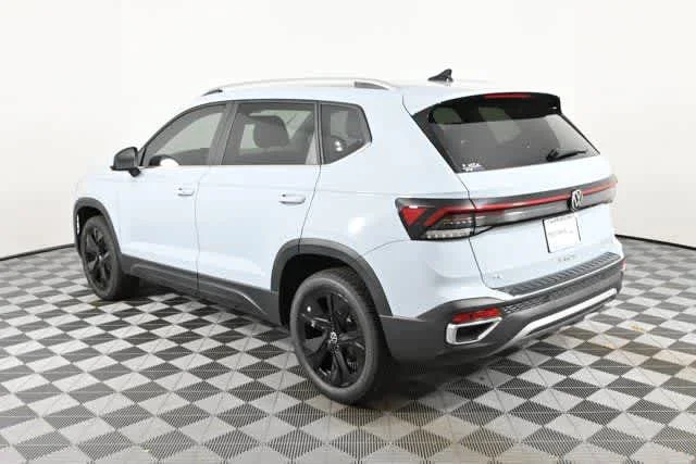 New 2026 Monument Gray Volkswagen SE image 5