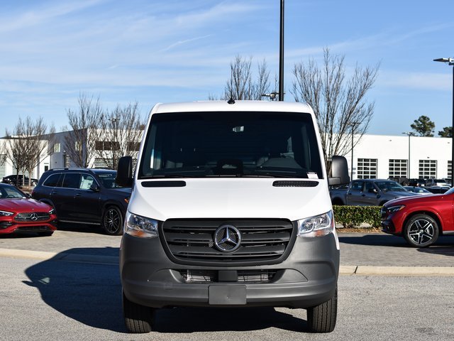 New 2026 Arctic White Mercedes-Benz Cargo 144 WB image 5