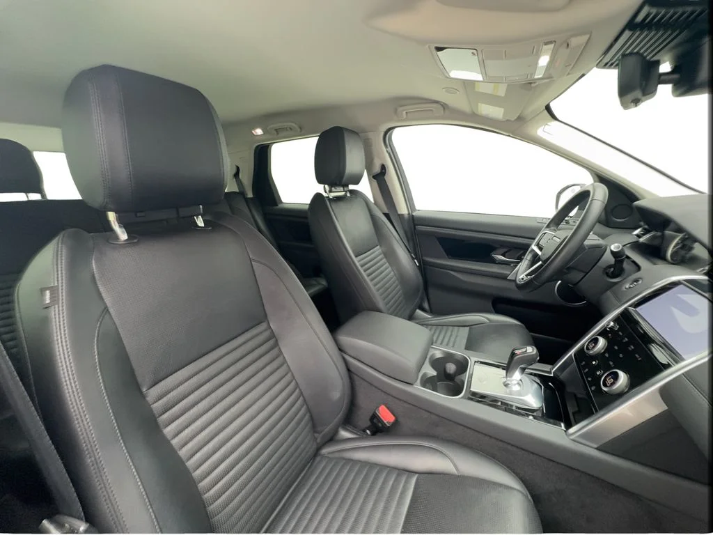 Used 2023 White Land Rover S image 28