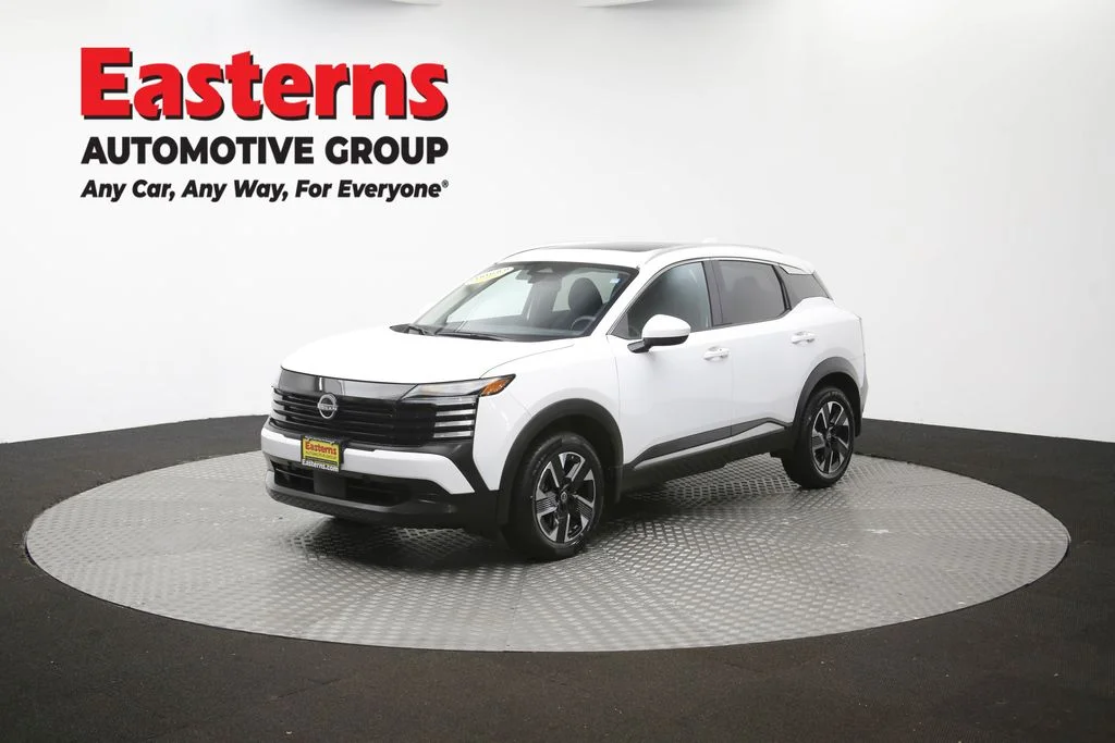 Used 2025 White Nissan SV image 58