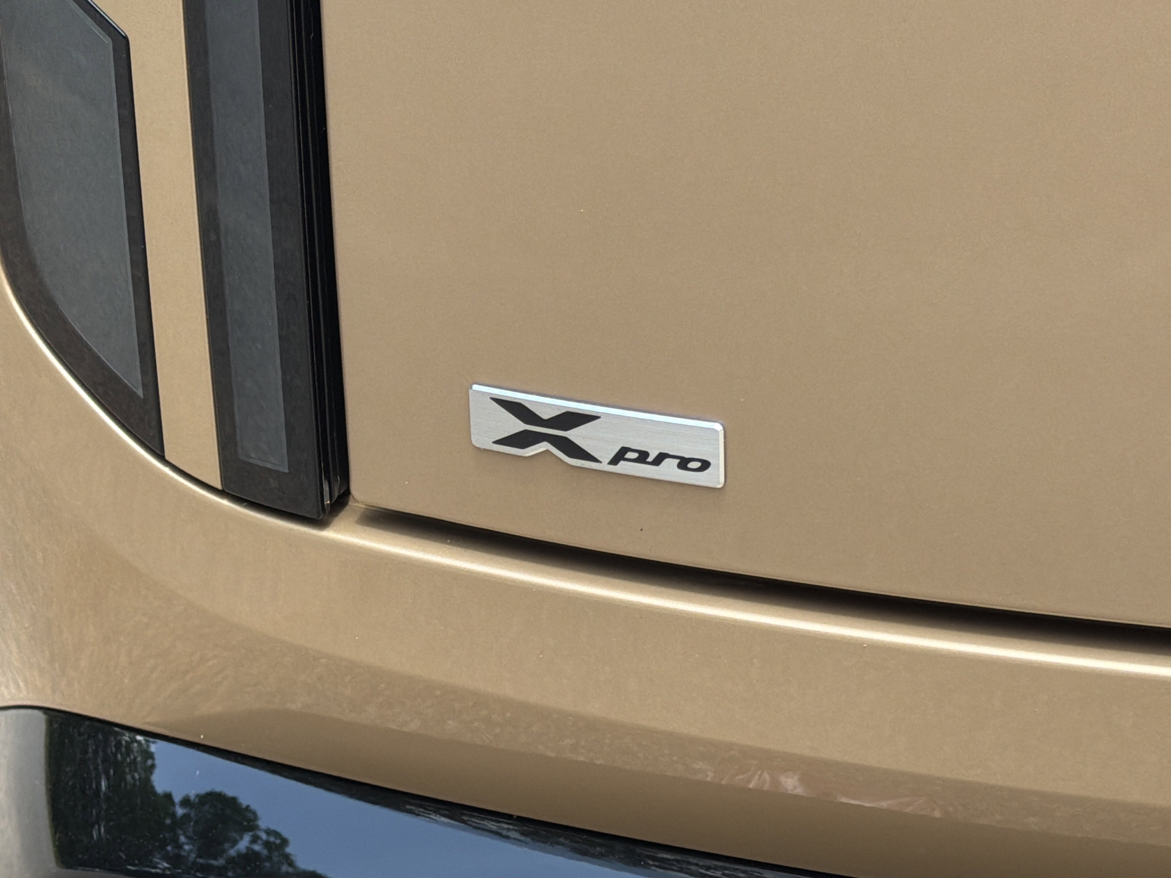 New 2027 Terrain Brown Kia X-PRO SX image 25