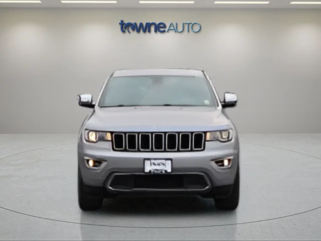 Used 2020 Silver Jeep Limited image 11