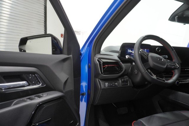 2025 Chevrolet Silverado EV RST - Photo 15