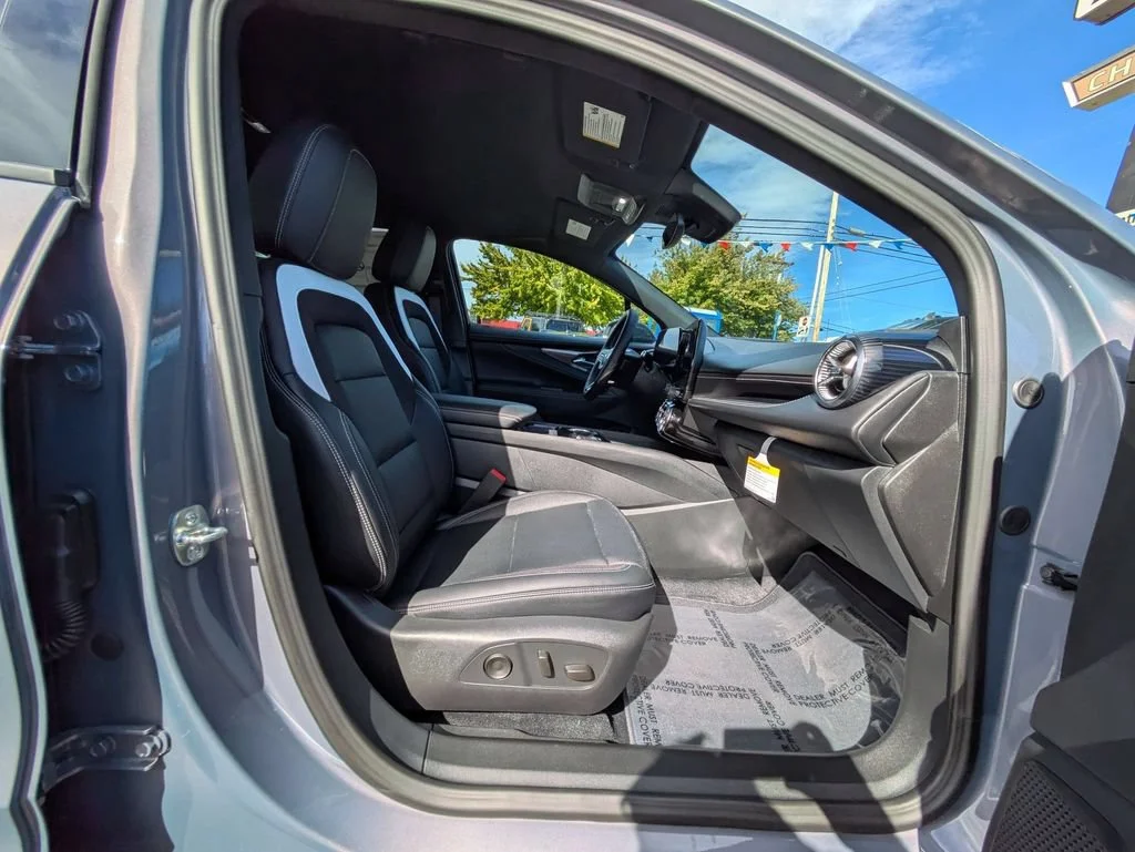 2026 Chevrolet Blazer EV LT - Photo 30