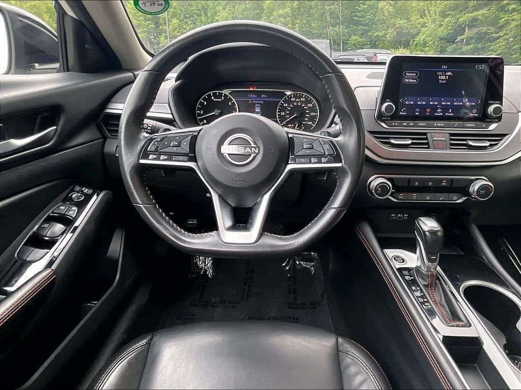 Used 2024 Pearl White Tricoat Nissan 2.5 SR image 17