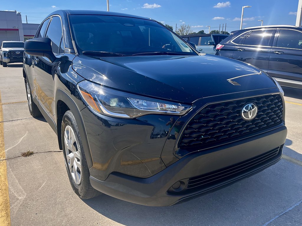 Used 2025 Jet Black Toyota L image 1