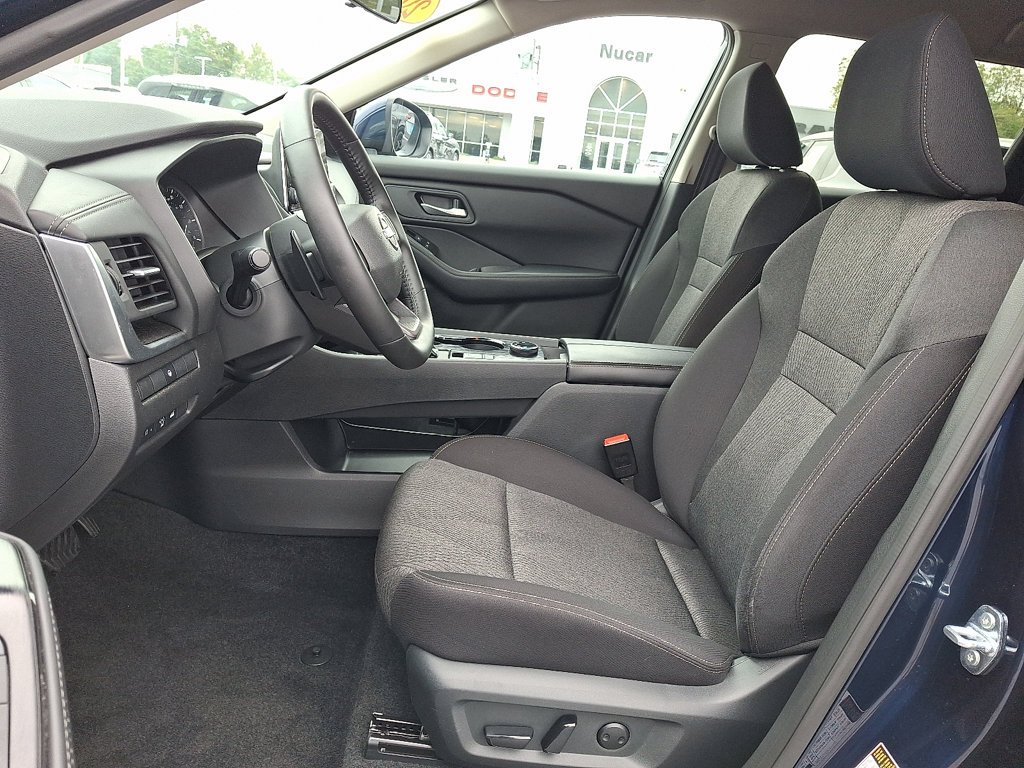 Used 2026 Blue Nissan SV image 15