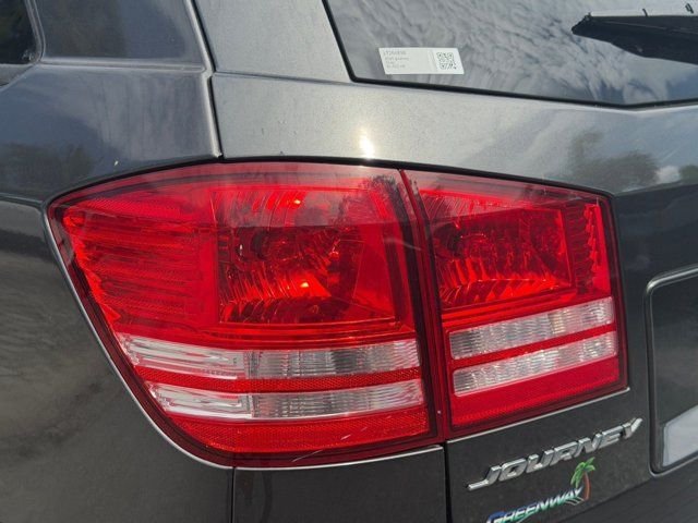 Used 2020 Gray Dodge SE image 44