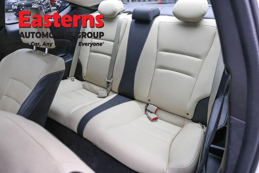 Used 2015 White Honda EX-L image 20