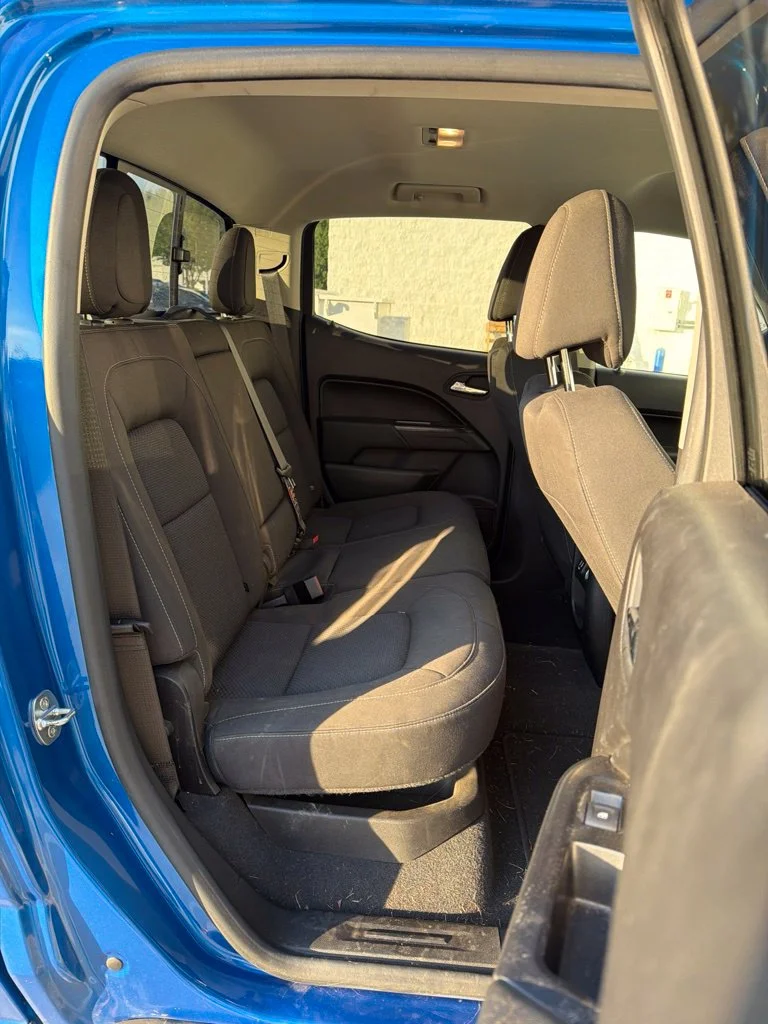 Used 2021 Blue Chevrolet LT image 5