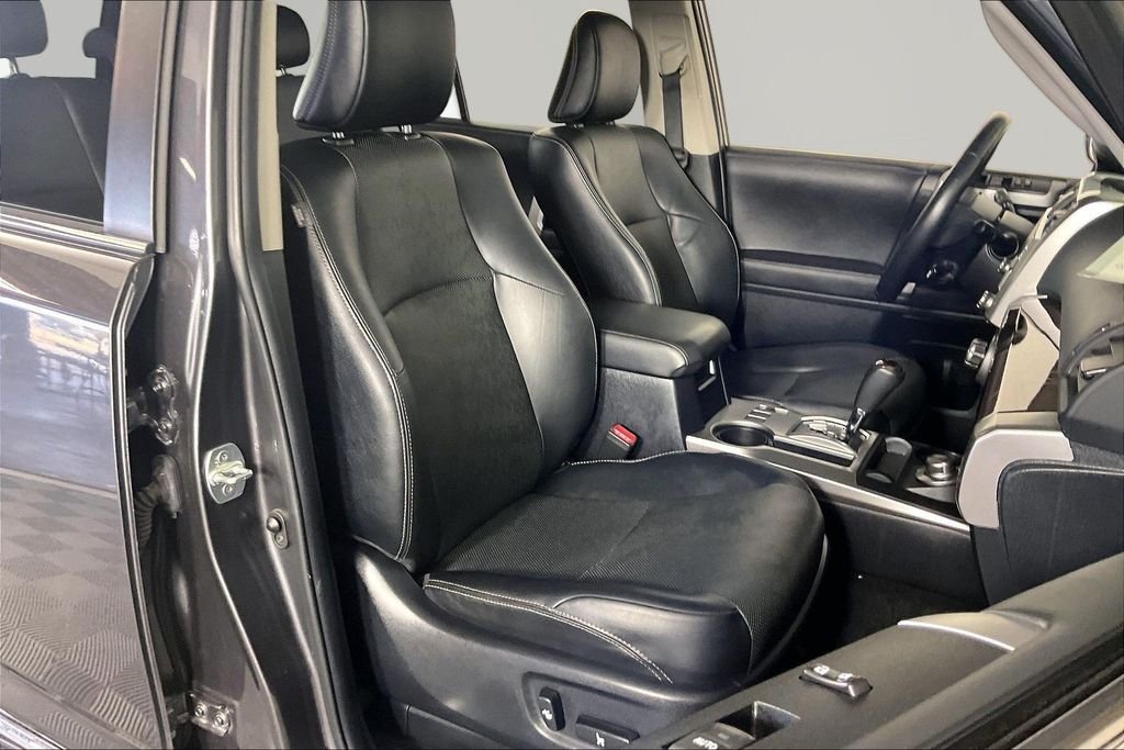 Used 2023 Gray Toyota Limited image 27