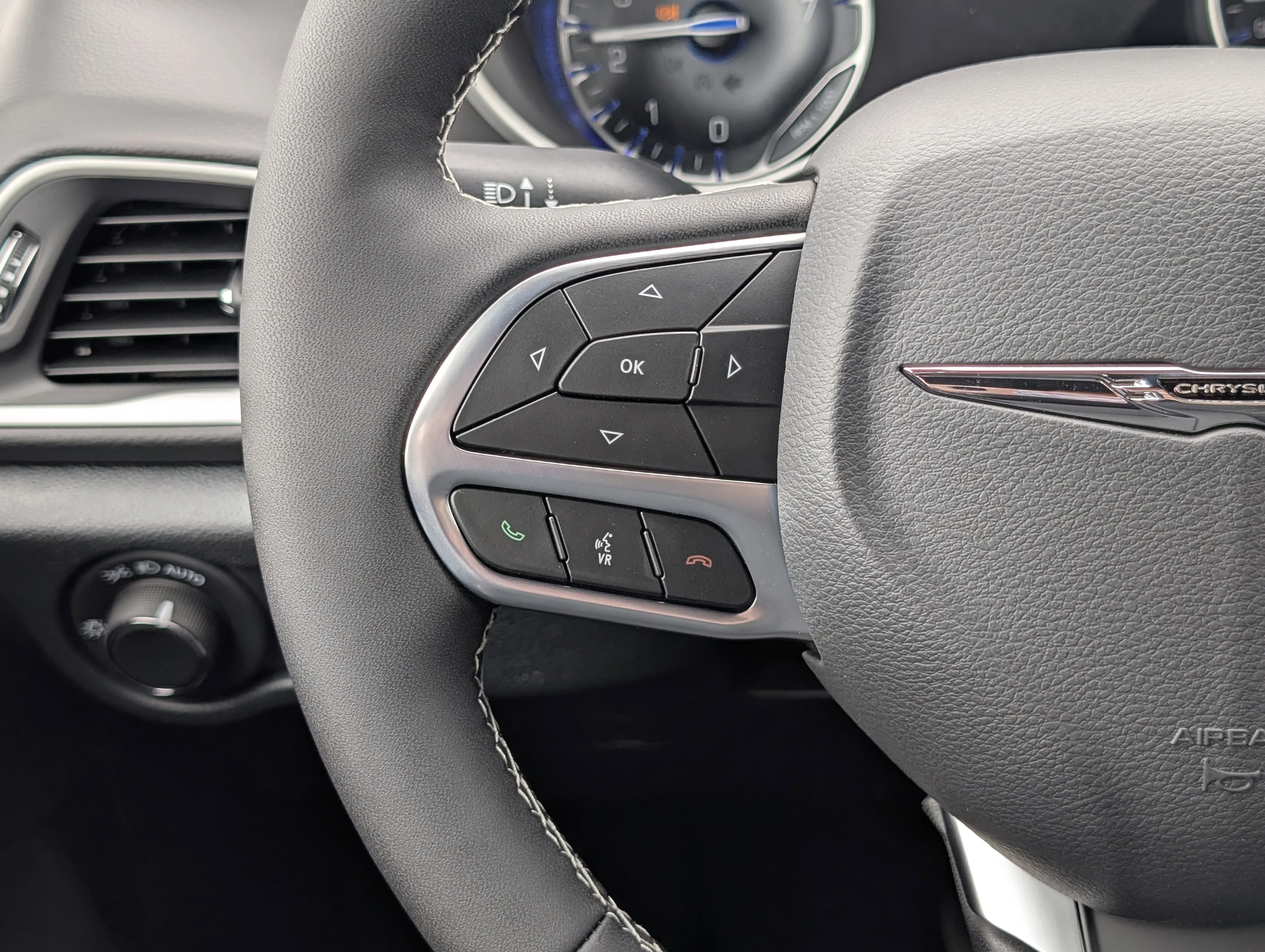 New 2026 Bright White Chrysler SXT image 22