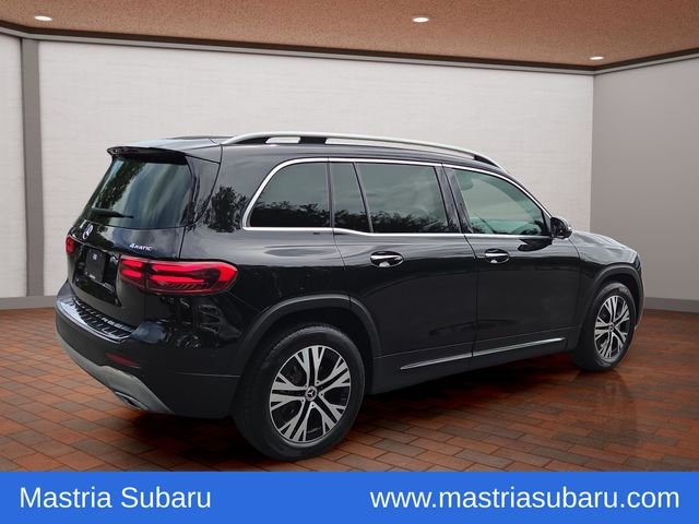 Used 2024  Mercedes-Benz GLB 250 image 3