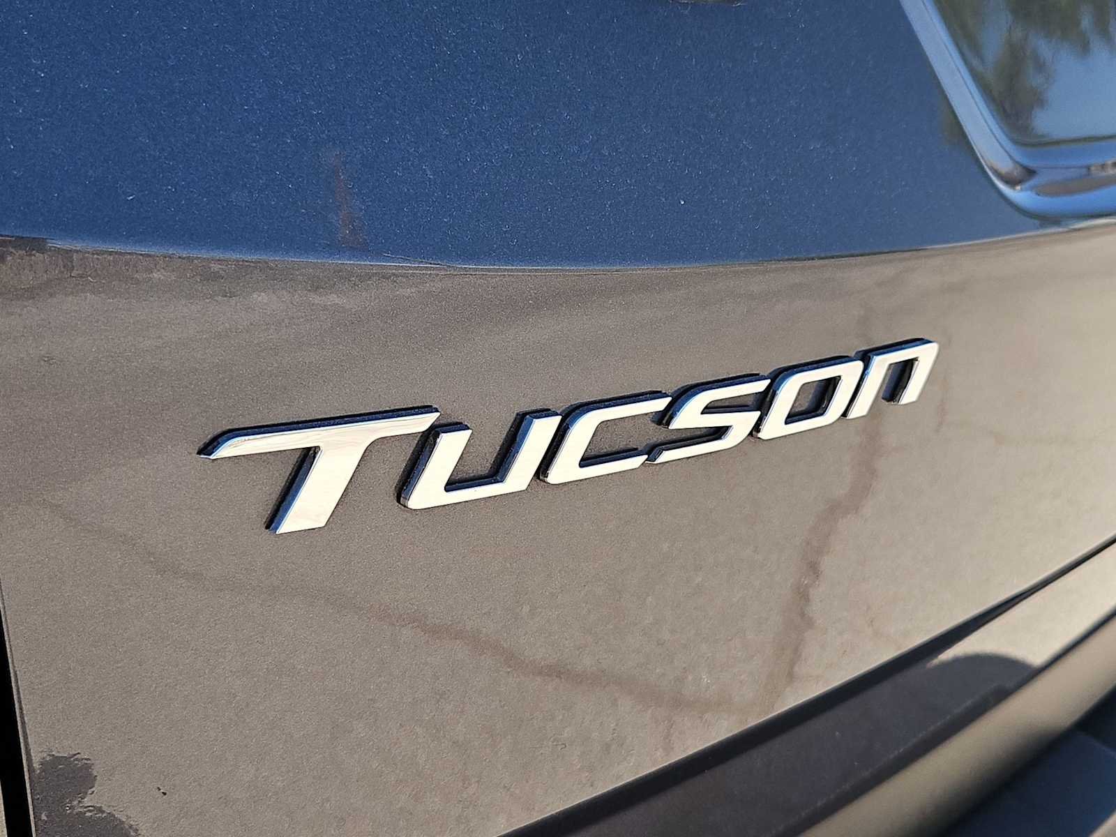Certified Used 2024 Titan Gray Hyundai SEL image 12