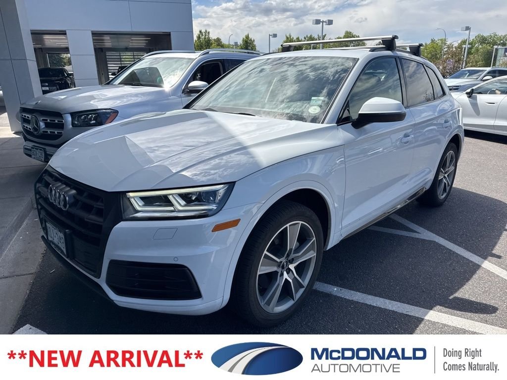 2019 Audi Q5 2.0T quattro S tronic Premium Plus's photo