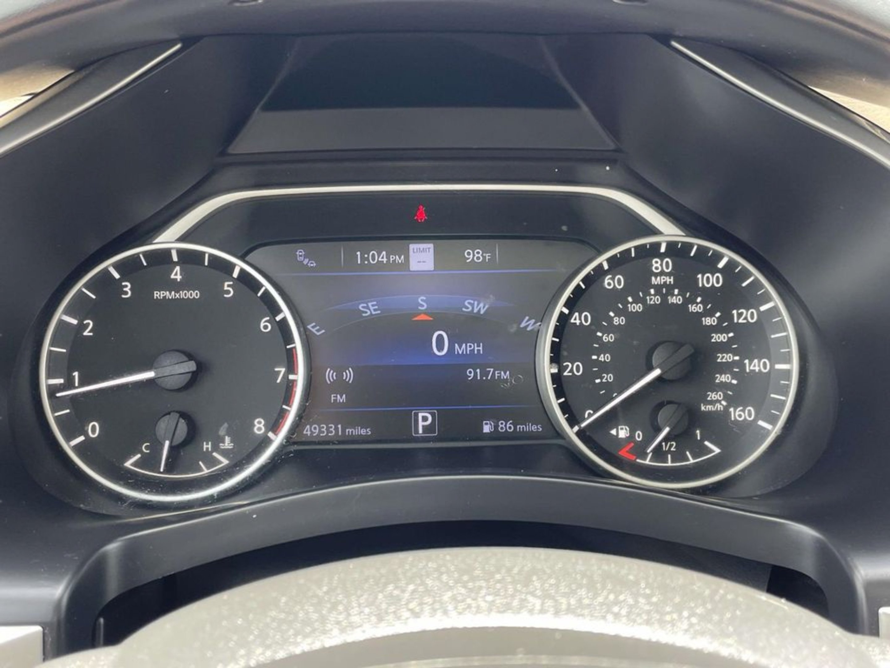 Used 2024 White Nissan SL image 27