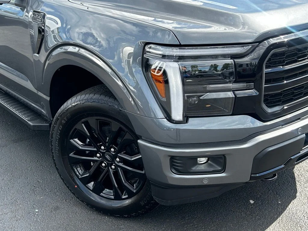 New 2026 Carbonized Gray Metallic Ford Lariat® image 2