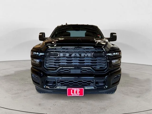 New 2026 Diamond Black Crystal Pearlcoat Ram BIG HORN CREW CAB 4X4 6