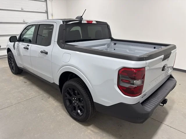 2025 Ford Maverick XLT - Photo 6