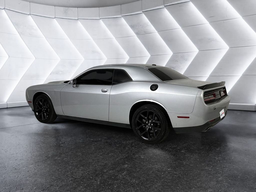 Used 2023 Silver Dodge SXT image 6