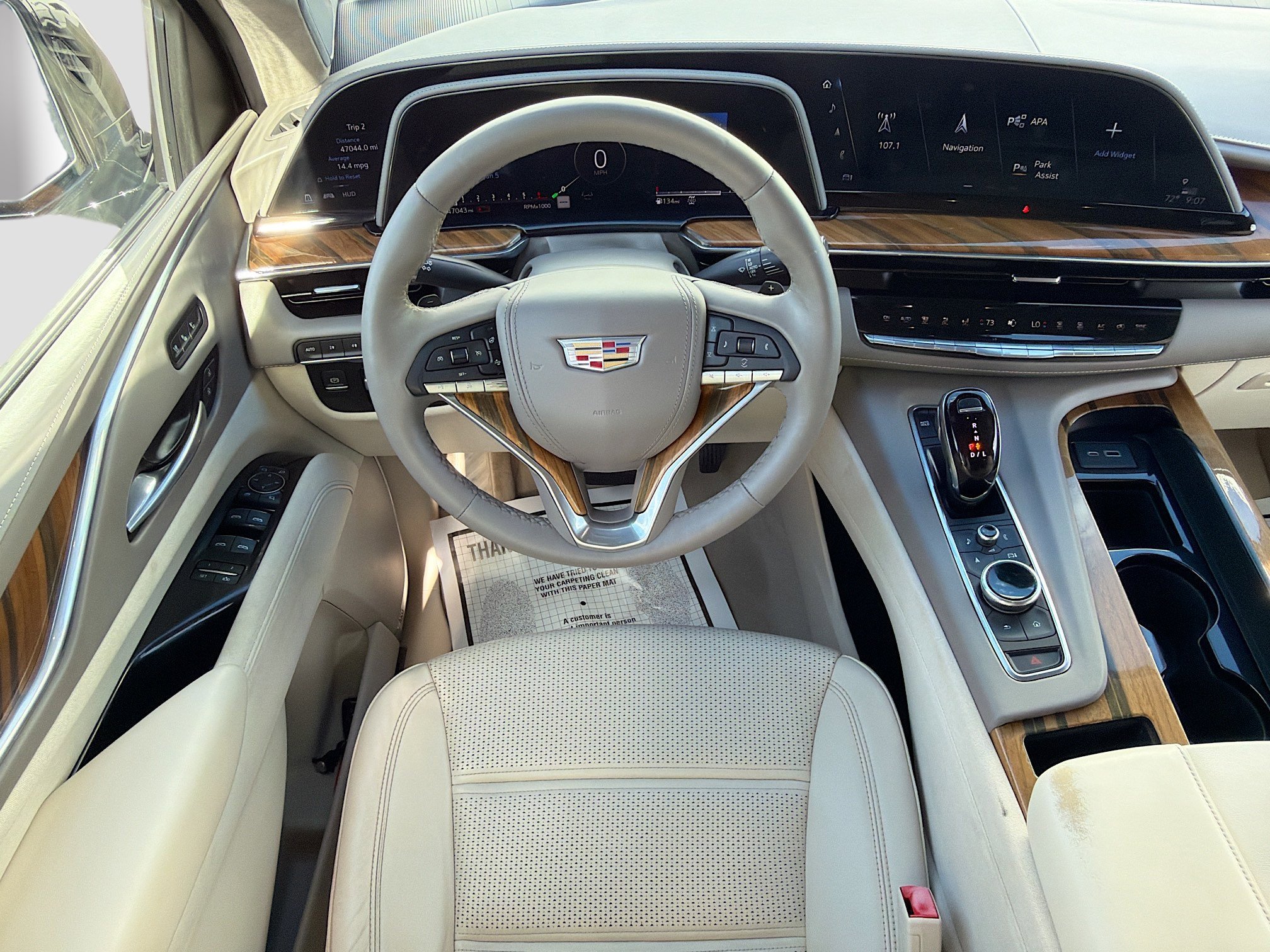 Used 2022 Black Raven Cadillac Sport Platinum image 18
