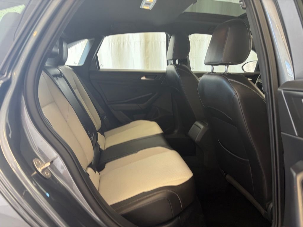 Used 2020 Platinum Gray Metallic Volkswagen R-Line image 22