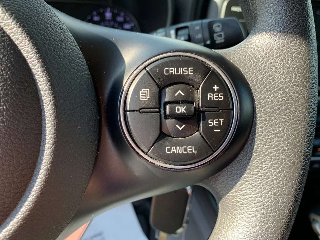 Used 2022 Gray Kia LX image 27