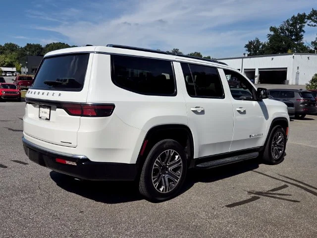 Used 2024 White Jeep Series II image 9