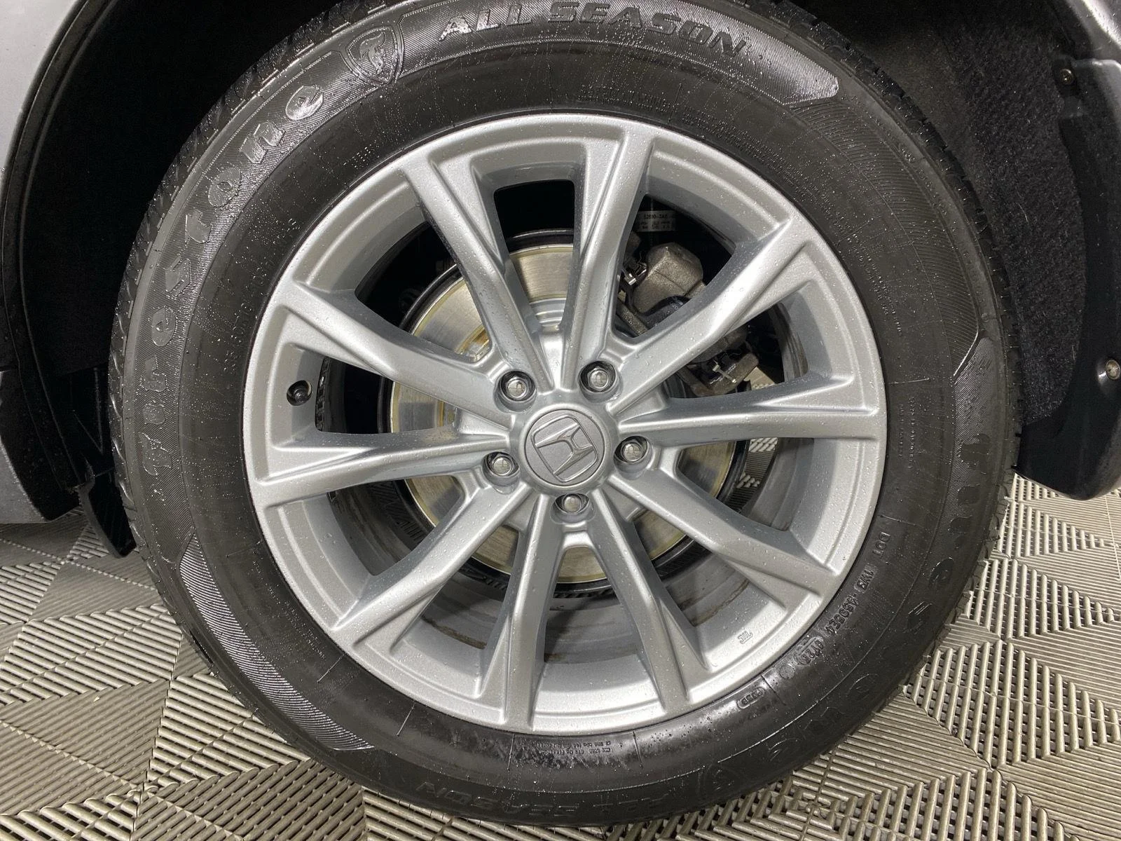 Used 2024  Honda EX-L image 9