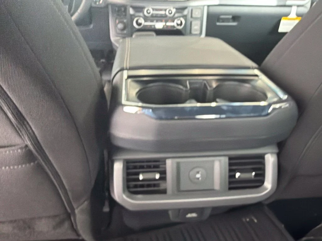 New 2026 Avalanche Ford XLT image 12