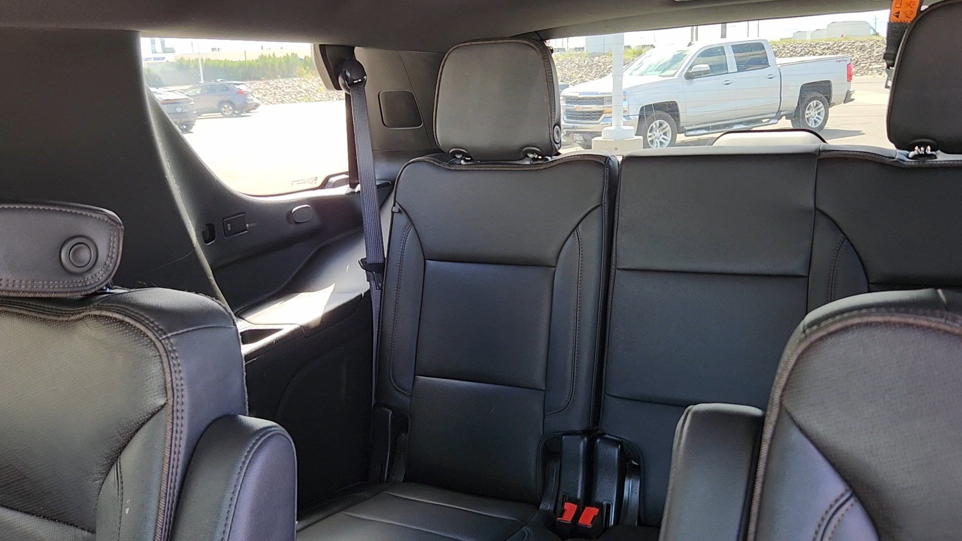 Used 2021 Iridescent Pearl Tricoat Chevrolet High Country image 19
