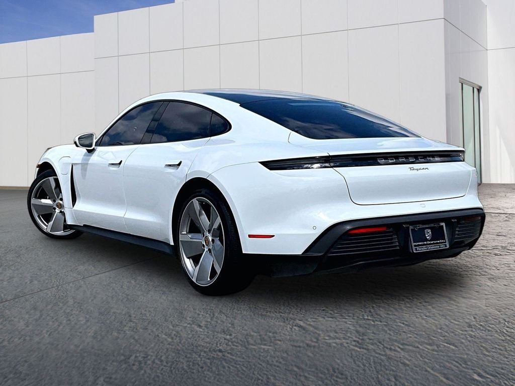 Used 2024 White Porsche  image 3