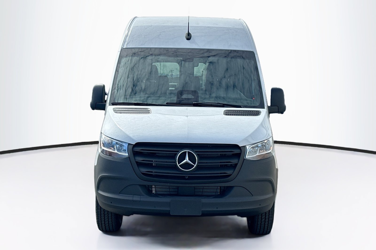 New 2026 Arctic White Mercedes-Benz  image 2