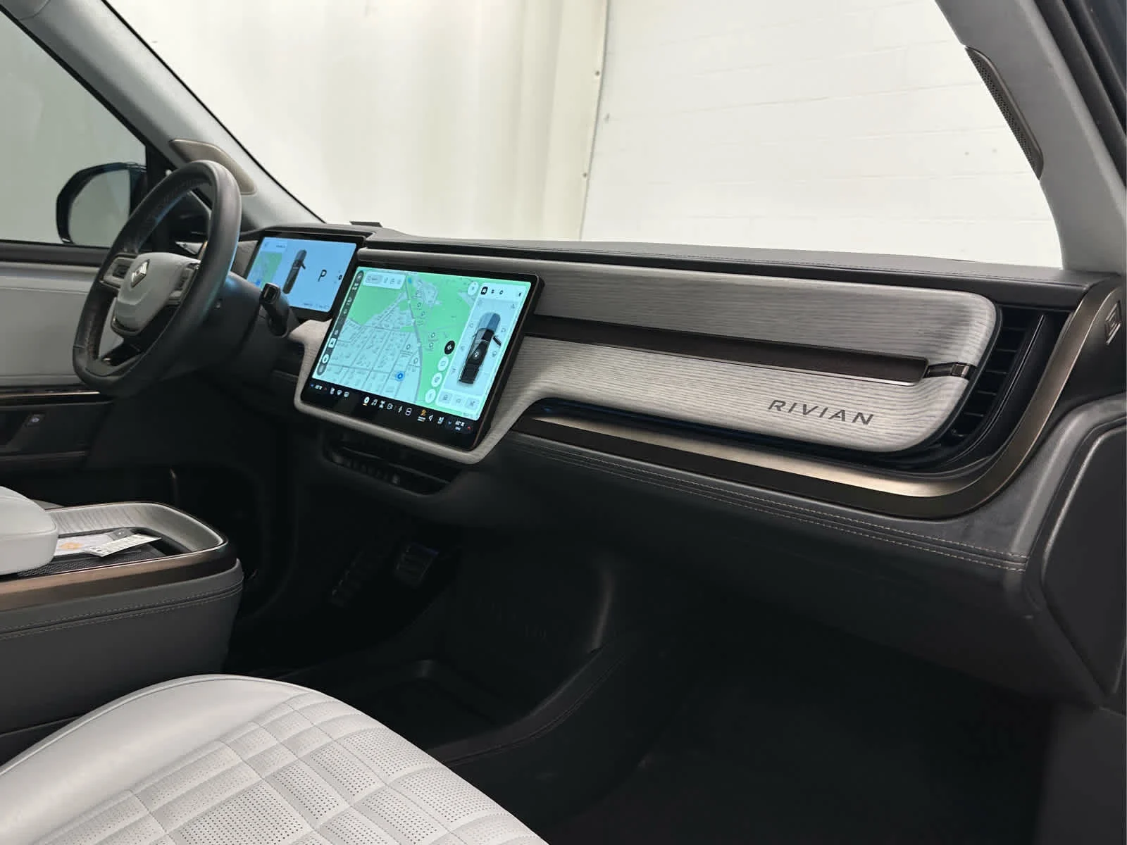 Used 2025 Storm Blue Rivian Ascend image 18
