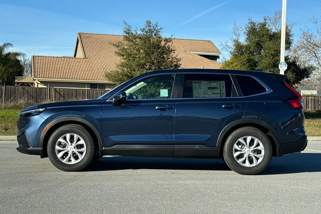 Used 2025 Canyon River Blue Metallic Honda LX image 7
